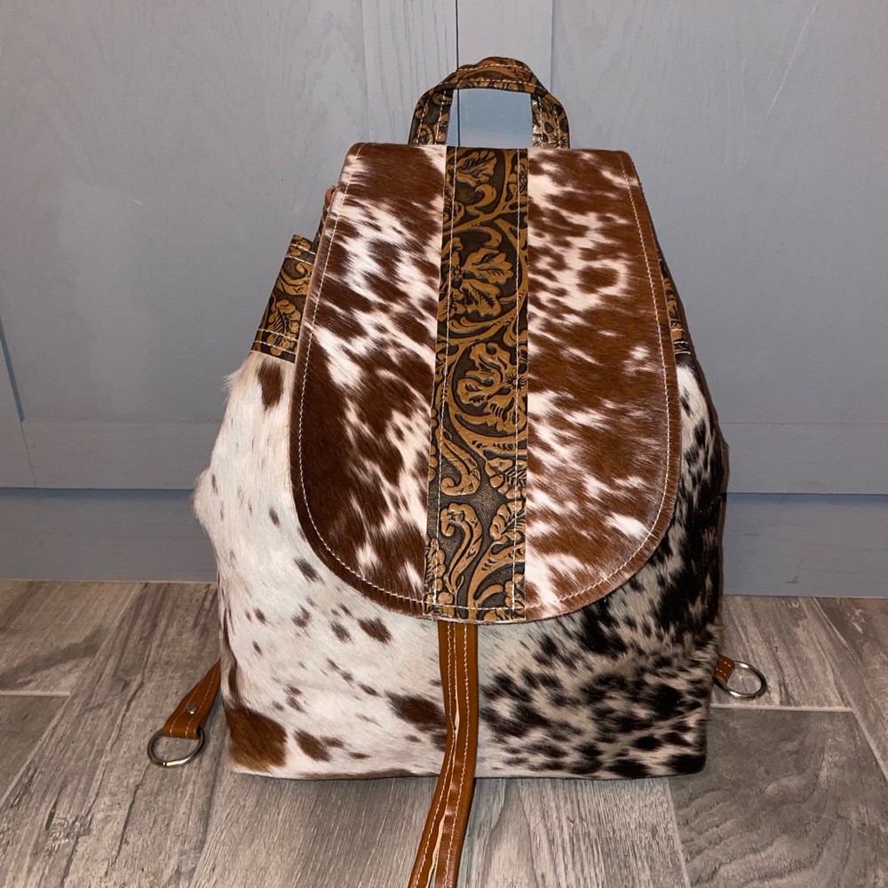 DCD Large Kelsea Longhorn Galaxy Tool Backpack